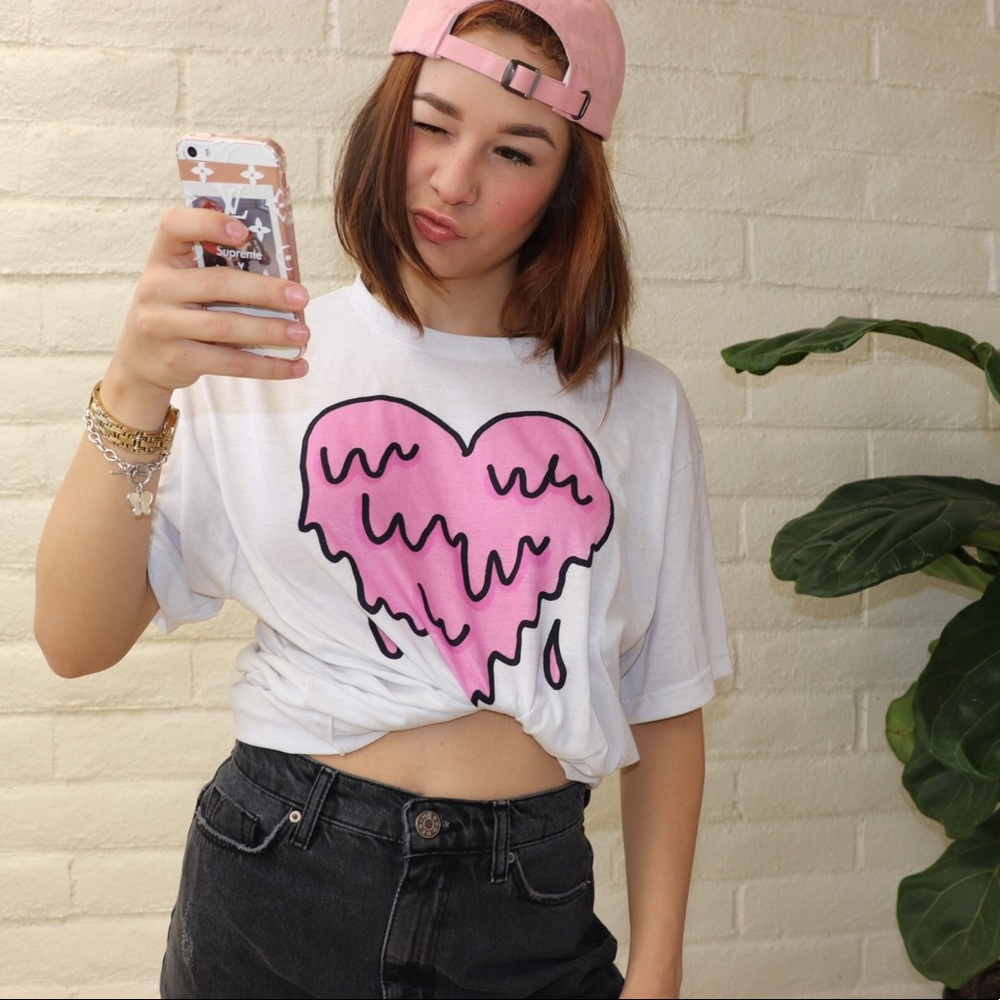 Dripping Heart Graphic Tee Kawaii/Grunge